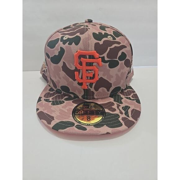 San Francisco Giants MLB NE World Series 2010 Duck Camo Fitted Hat - New Size 8 - Picture 1 of 9